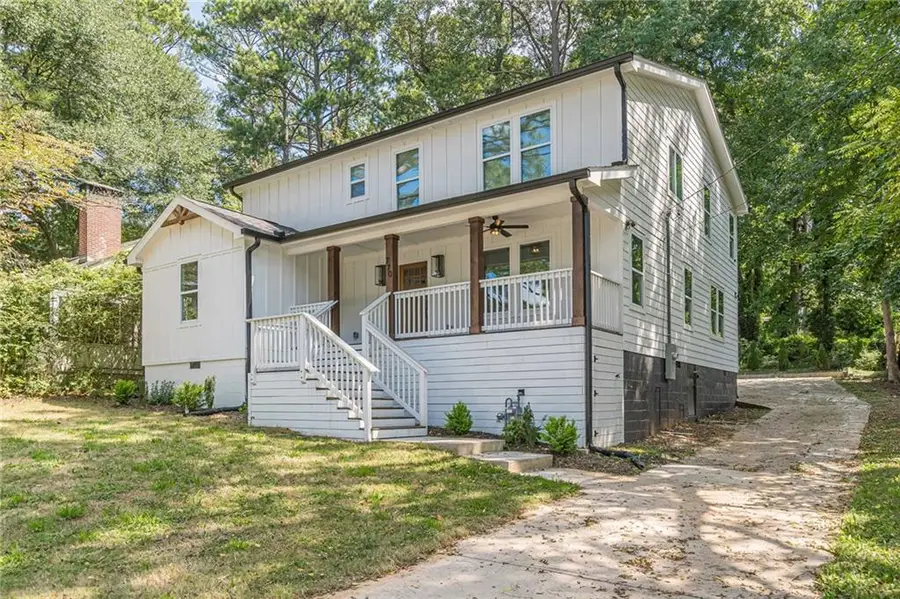 770 Waters Drive Sw, Atlanta, GA 30310 - Image #2