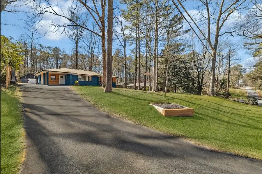 715 Woodvalley Road Sw, Mableton, GA 30126 - Image #3