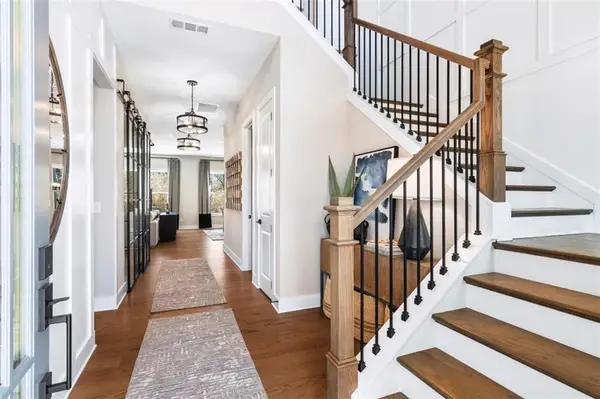 717 Keystone Drive, Woodstock, GA 30188