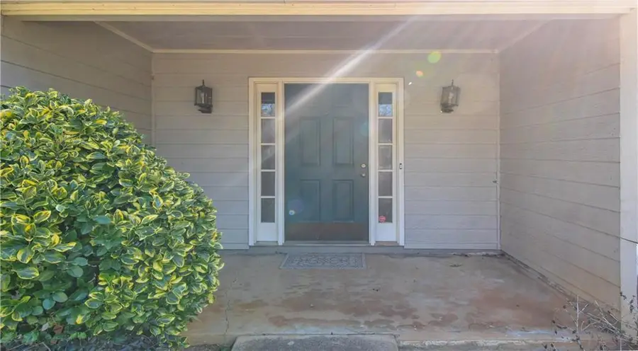 2390 Stirring Court Sw, Marietta, GA 30064 - Image #2