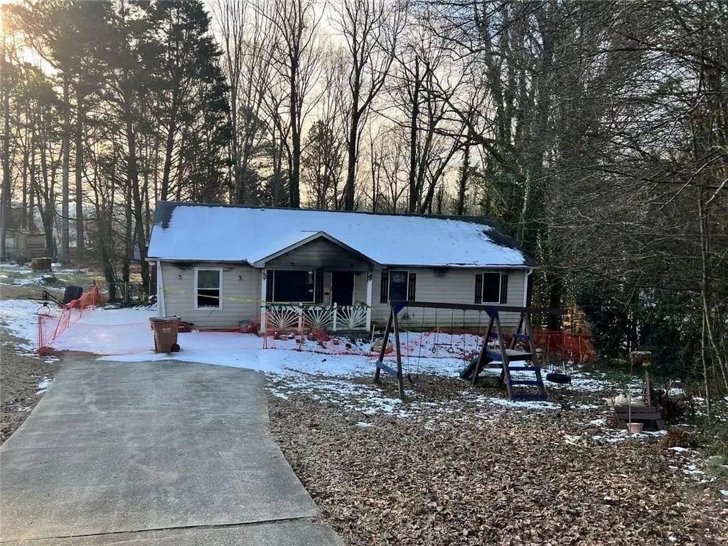 4217 Burgundy Way, Flowery Branch, GA 30542 - #1