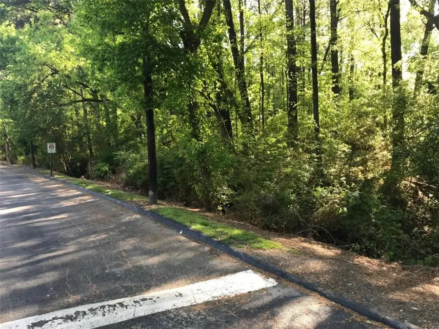 1500 Northwest Drive, Atlanta, GA 30318 - #3