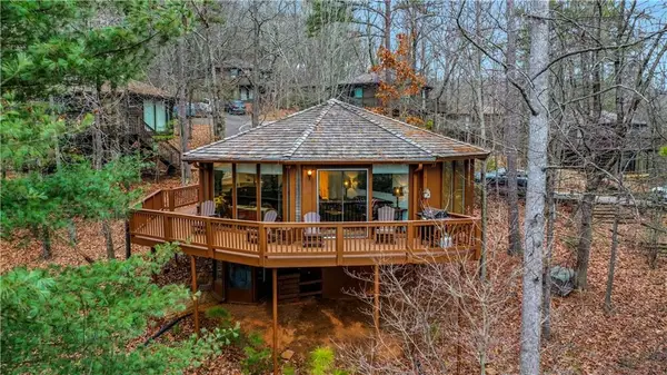 141 Treetop Knoll Drive, Jasper, GA 30143