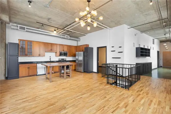 660 Glen Iris Drive # 206 & 109, Atlanta, GA 30308