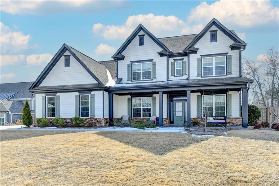 866 Champagne Lane, Hoschton, GA 30548 - Image #3