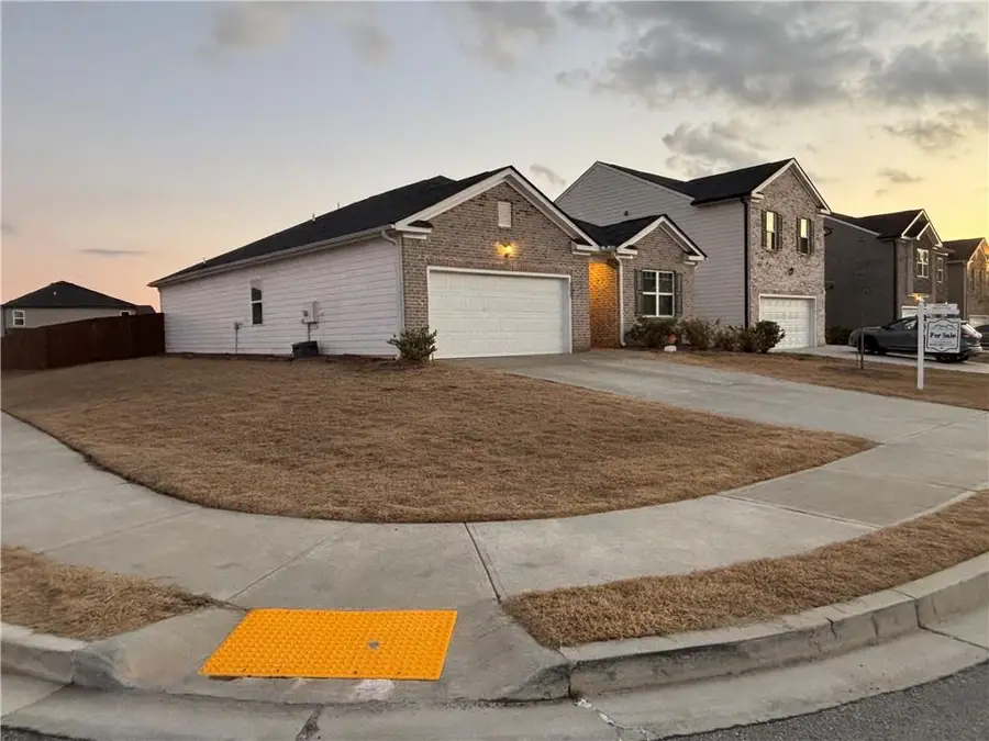 2237 Pelham Pass, Dacula, GA 30019 - #3