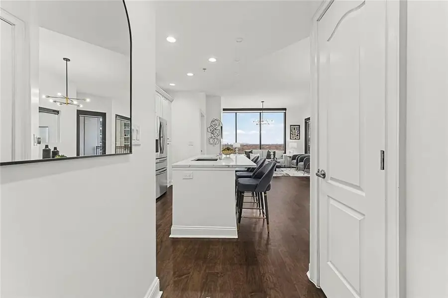 2828 Peachtree Road Nw #1704, Atlanta, GA 30305 - Image #3