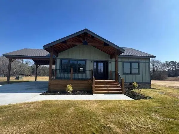 1825 County Rd 40, Centre, AL 35960