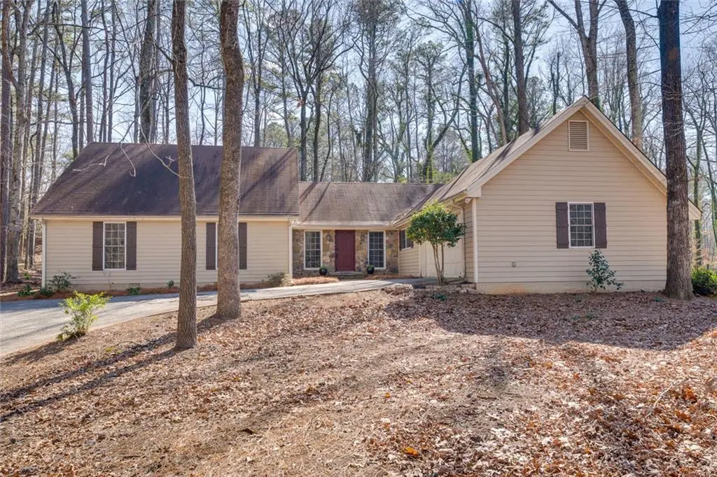 1100 Willow Bend, Roswell, GA 30075 - Image #1