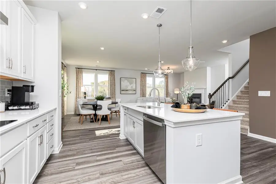 129 Jacobs Hollow Street, Lawrenceville, GA 30046 - #3