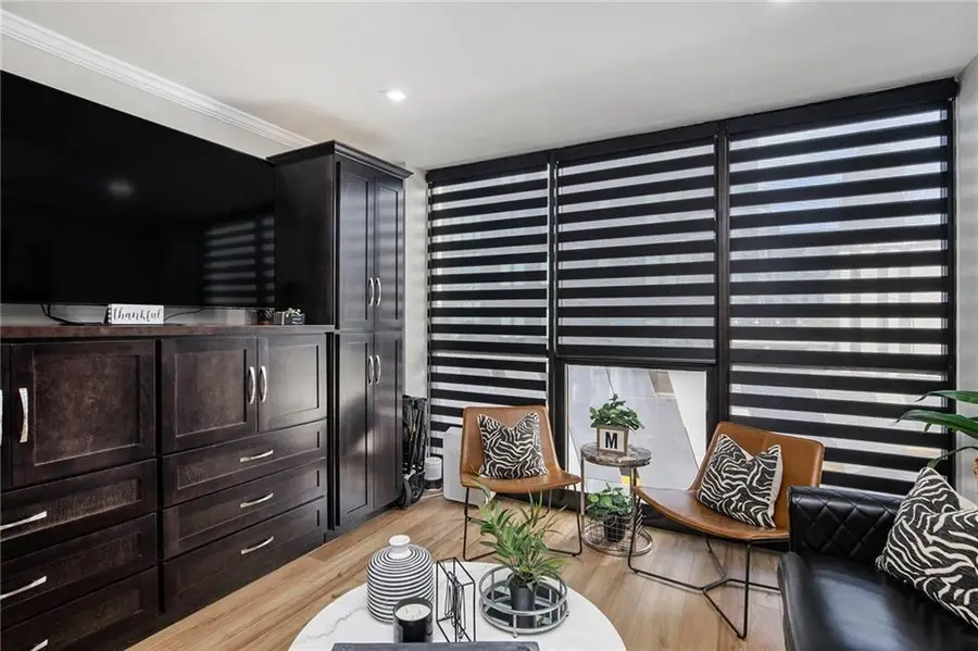 1280 W Peachtree Street Nw #1402, Atlanta, GA 30309 - Image #2