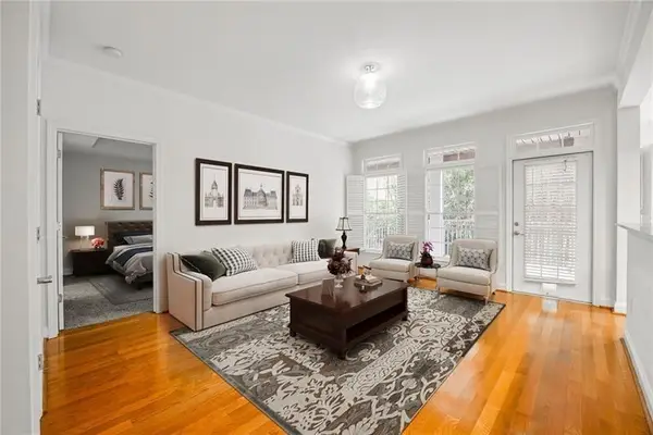 50 Biscayne Drive Nw #2111, Atlanta, GA 30309