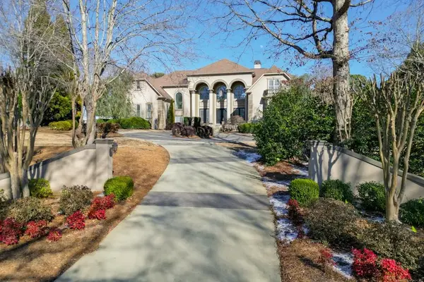 1905 Kathy Whitworth Drive, Braselton, GA 30517