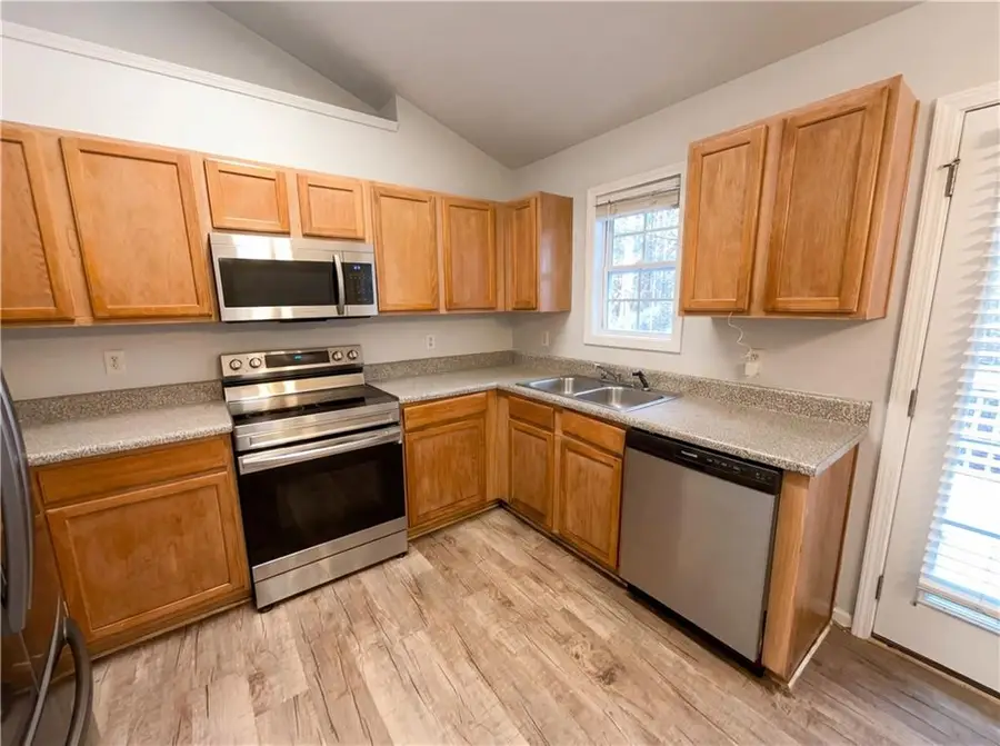 6584 Snowbird Lane, Douglasville, GA 30134 - Image #2