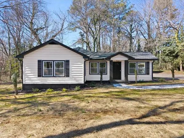 1027 N Born Road, Stone Mountain, GA 30088