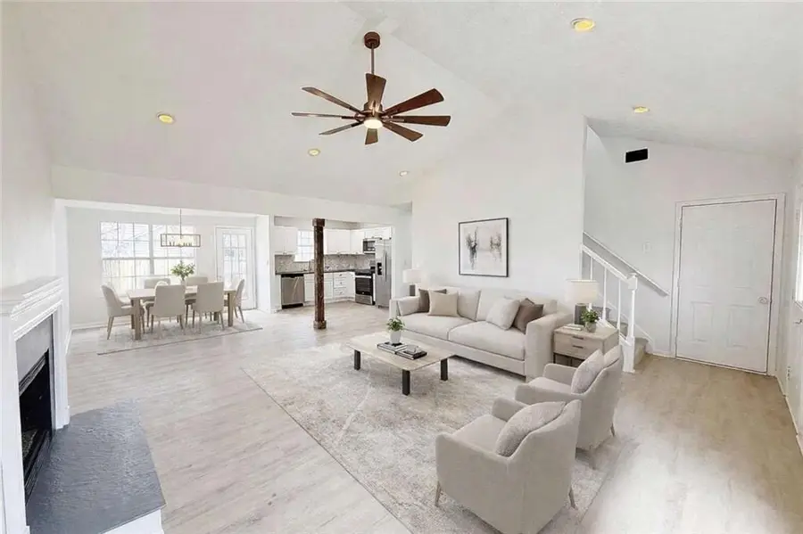 5953 Farmbrook Lane, Rex, GA 30273 - #3