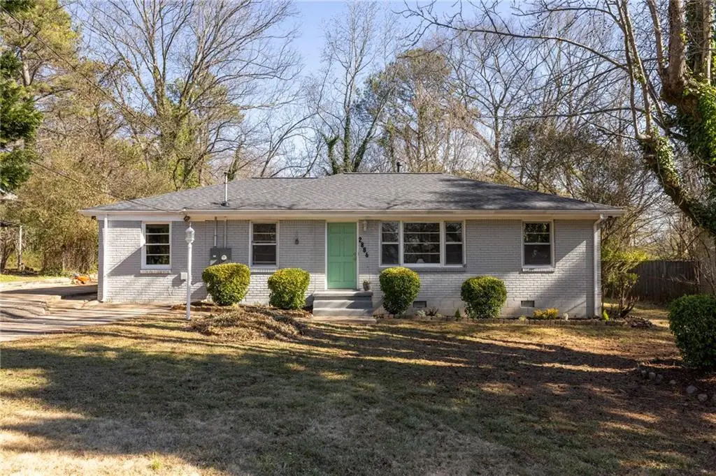 2886 Horse Shoe Drive Se, Atlanta, GA 30316 - Image #1