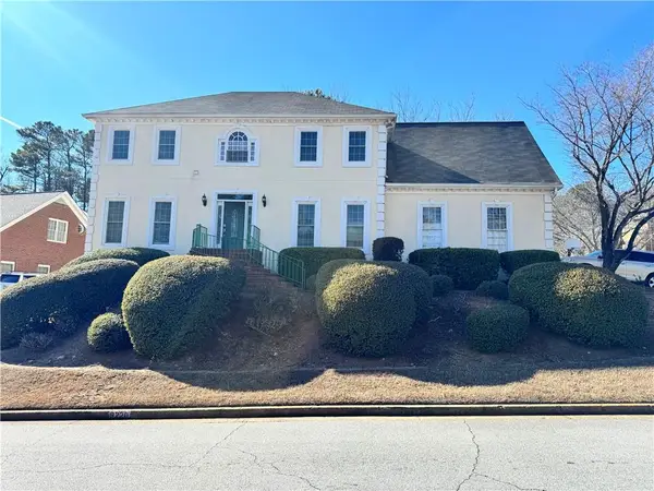 9220 Mackinac Drive, Johns Creek, GA 30022