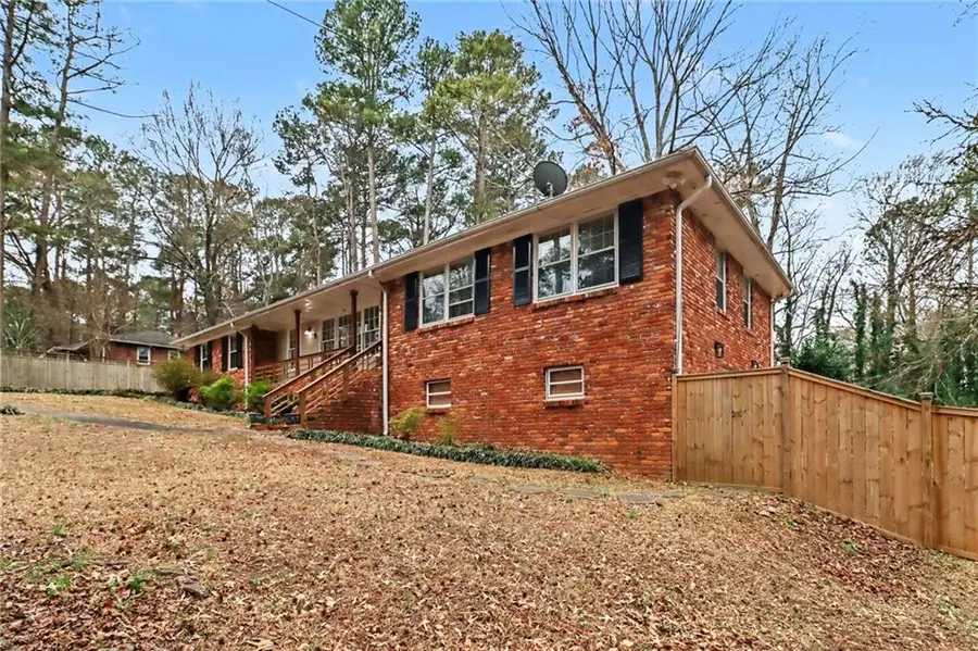 645 Oak Hill Circle, Stone Mountain, GA 30083 - #3