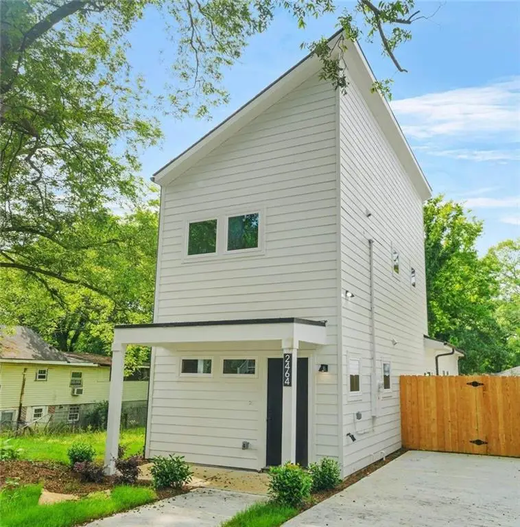 2464 Bellview Avenue Nw, Atlanta, GA 30318 - Image #1