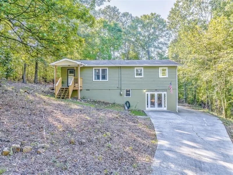 111 Sylvan Drive, Calhoun, GA 30701 - Image #2