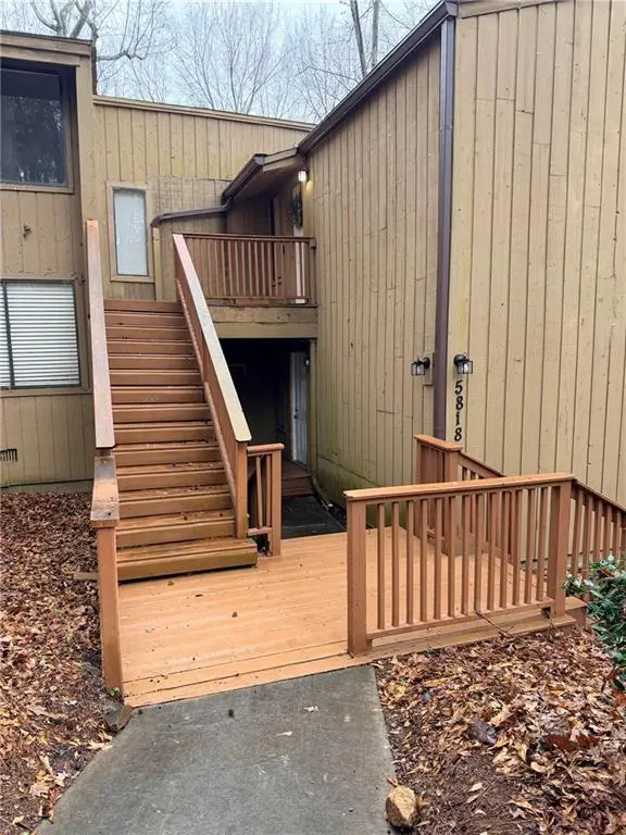 5820 Par Four Court, Lithonia, GA 30038