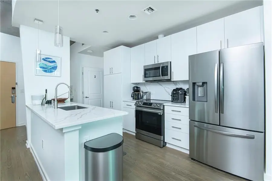 943 Peachtree Street Ne #802, Atlanta, GA 30309 - Image #3