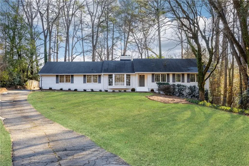 3595 Old Ivy Lane Ne, Atlanta, GA 30342 - Image #1