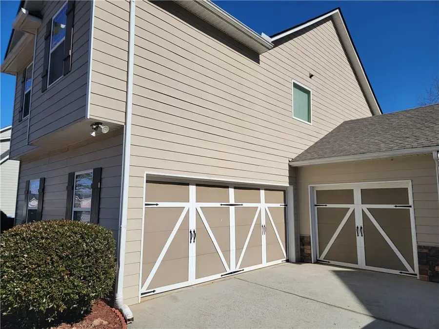 738 Round Tree Court, Lawrenceville, GA 30045 - Image #2