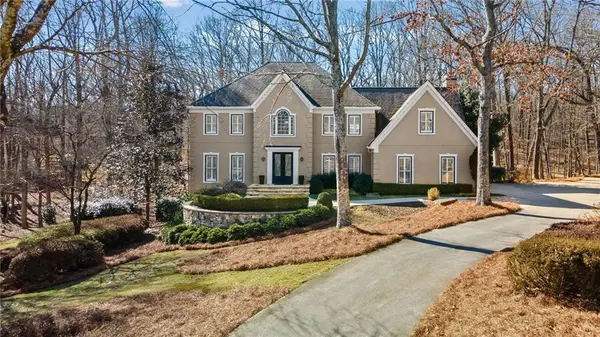 12880 Bucksport Drive, Roswell, GA 30075