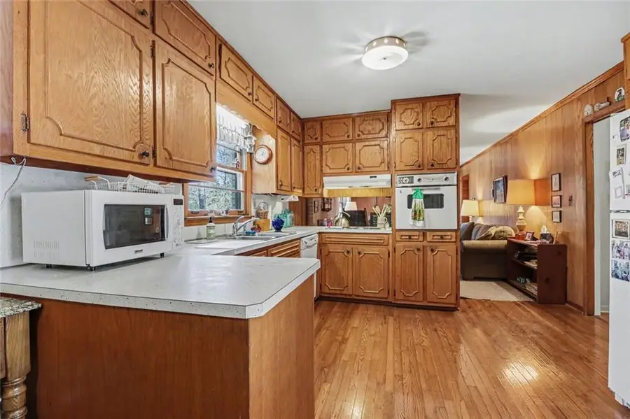 2574 Woodwardia Road Ne, Atlanta, GA 30345 - Image #2