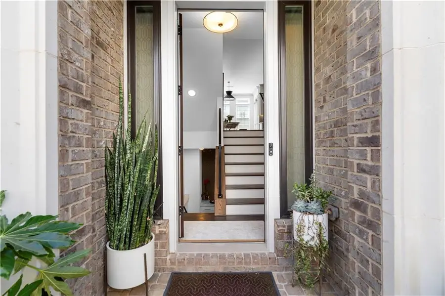 519 Broadview Lane Ne, Atlanta, GA 30324 - Image #3