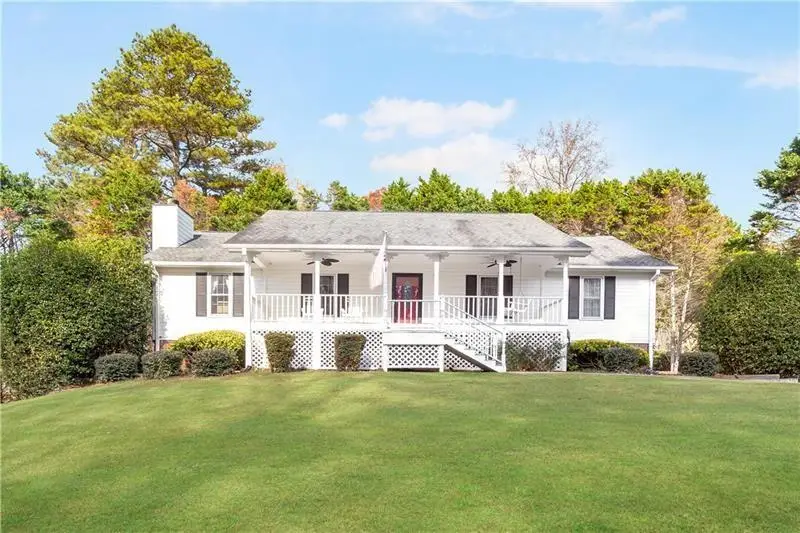 3890 Jim Owens Road Nw, Kennesaw, GA 30152 - Image #1