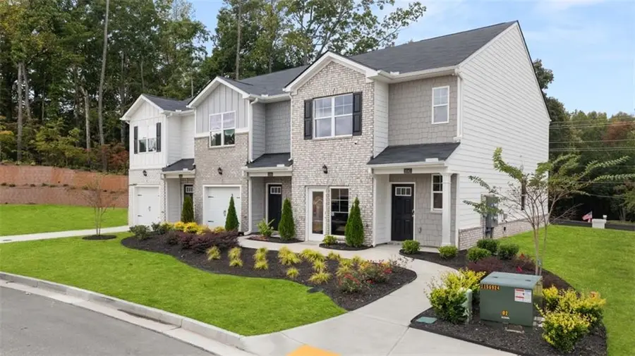 5015 Oakwood Rd, Stone Mountain, GA 30088 - #3