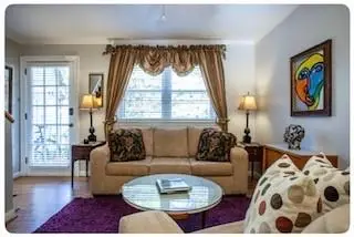 381 10th #3 Street Ne, Atlanta, GA 30309