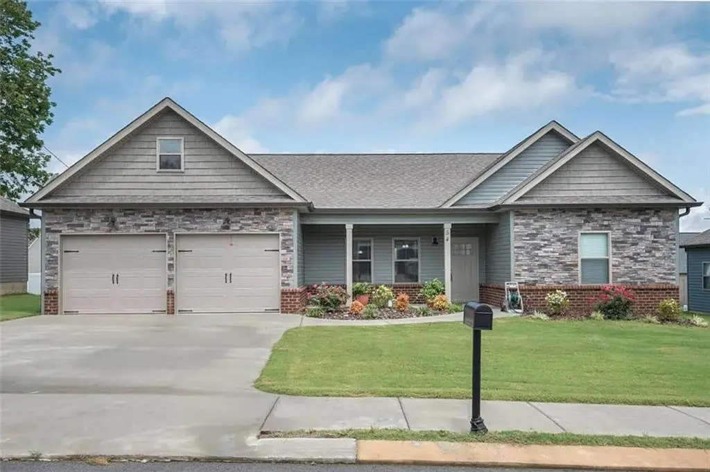 54 Franklin Circle, Fort Oglethorpe, GA 30742 - #1