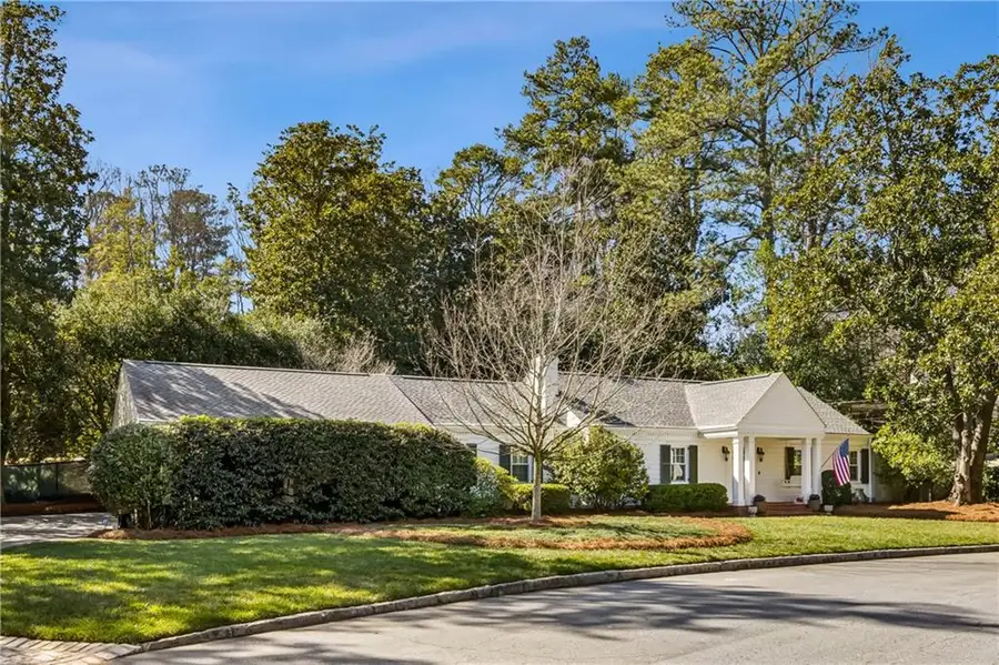 859 Stovall Boulevard Ne, Atlanta, GA 30342 - Image #2