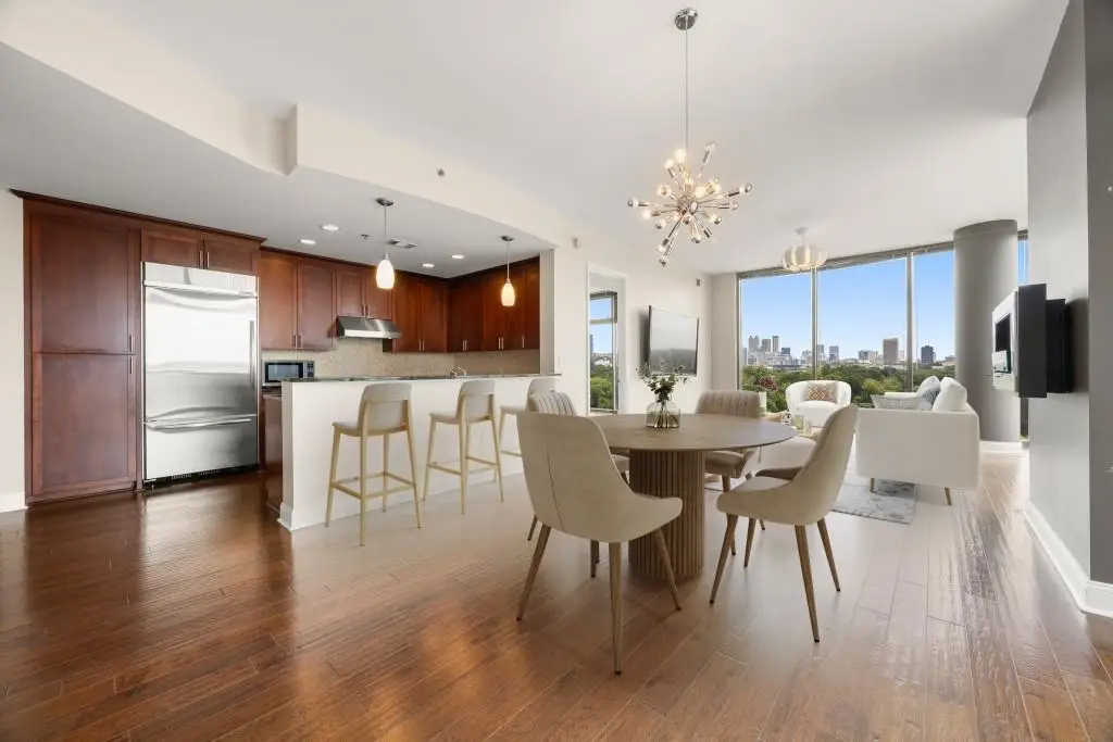 270 17th Street Nw #1113, Atlanta, GA 30363 - Image #1