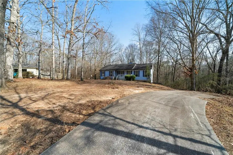 87 Harpers Place, Carrollton, GA 30117 - Image #2