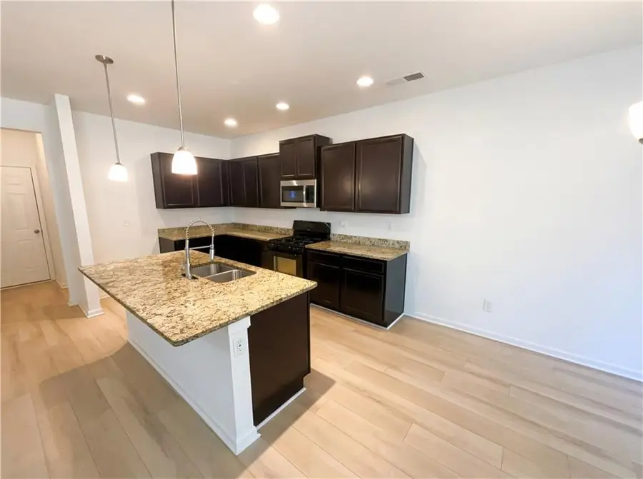 5113 Rapahoe Trail, Atlanta, GA 30349 - Image #2