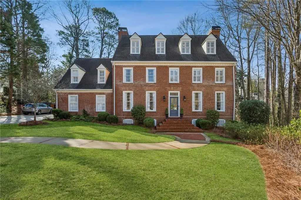 985 Club Commons Circle Ne, Brookhaven, GA 30319 - #1