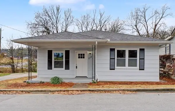 210 Merritts Avenue, Cedartown, GA 30125