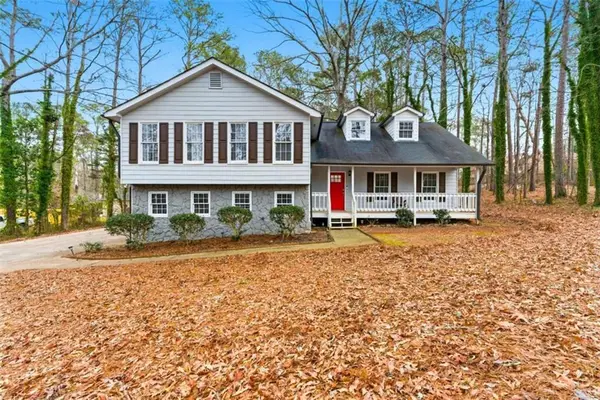 11846 Pine Needle Lane, Hampton, GA 30228