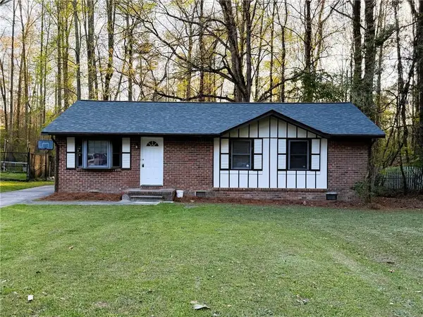 1345 Labelle Street, Jonesboro, GA 30238