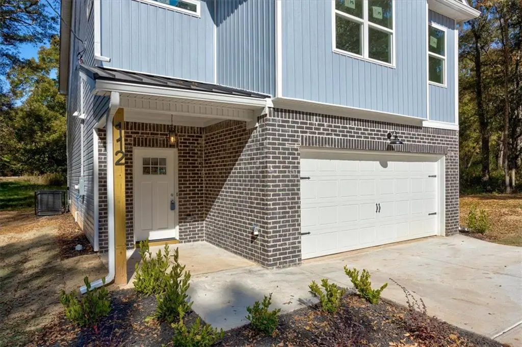 112 Roberts Rd, Locust Grove, GA 30248 - #1