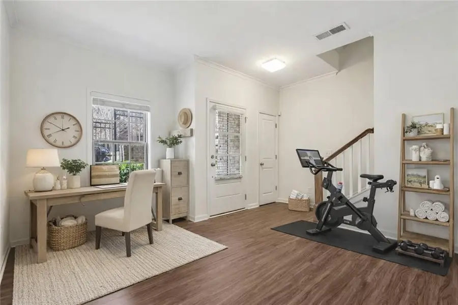 565 Broadview Place Ne, Atlanta, GA 30324 - #2