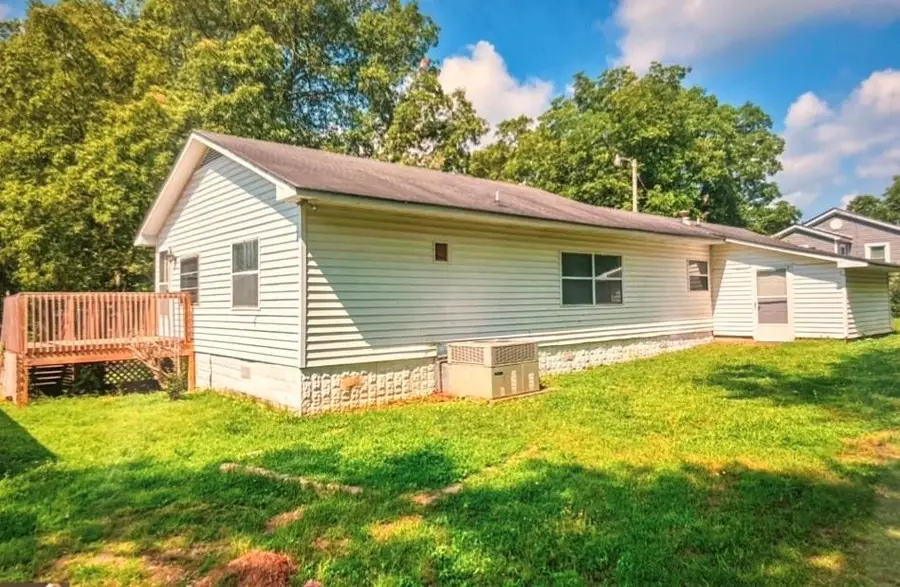 22 Reese Street, Elberton, GA 30635 - #2