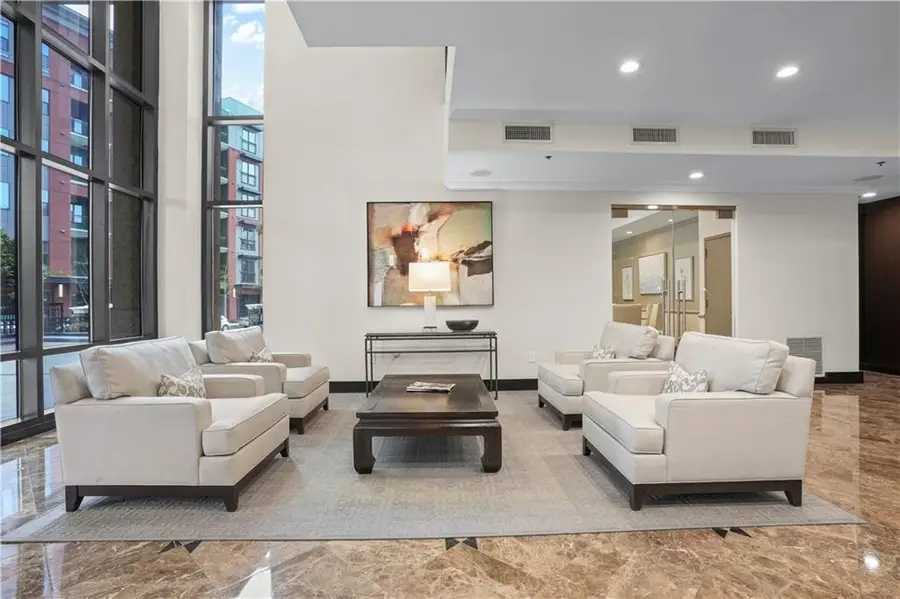 3481 Lakeside Drive Ne #904, Atlanta, GA 30326 - #2