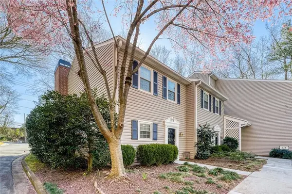 1750 Clairmont Road #4, Decatur, GA 30033