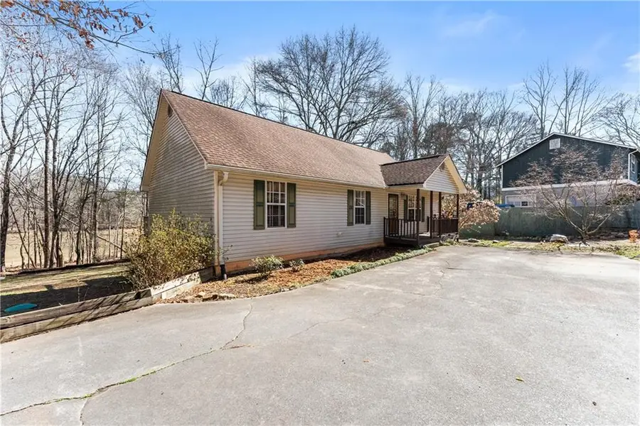 3026 Summer Lake Drive, Gainesville, GA 30506 - #3